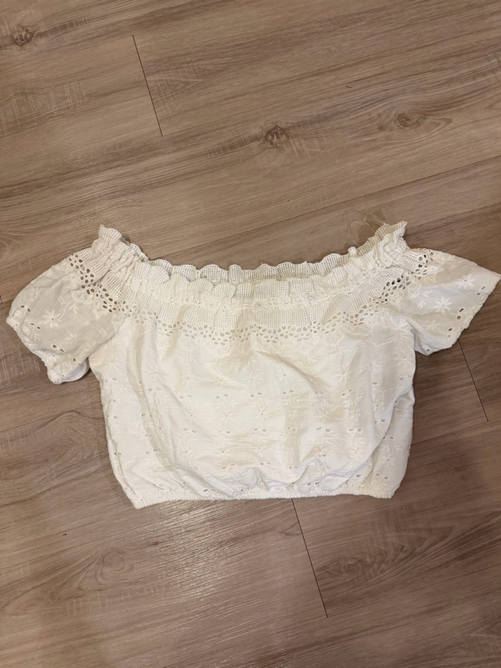 Francesca's Collections White Eyelet Off-Shoulder Crop Blouse